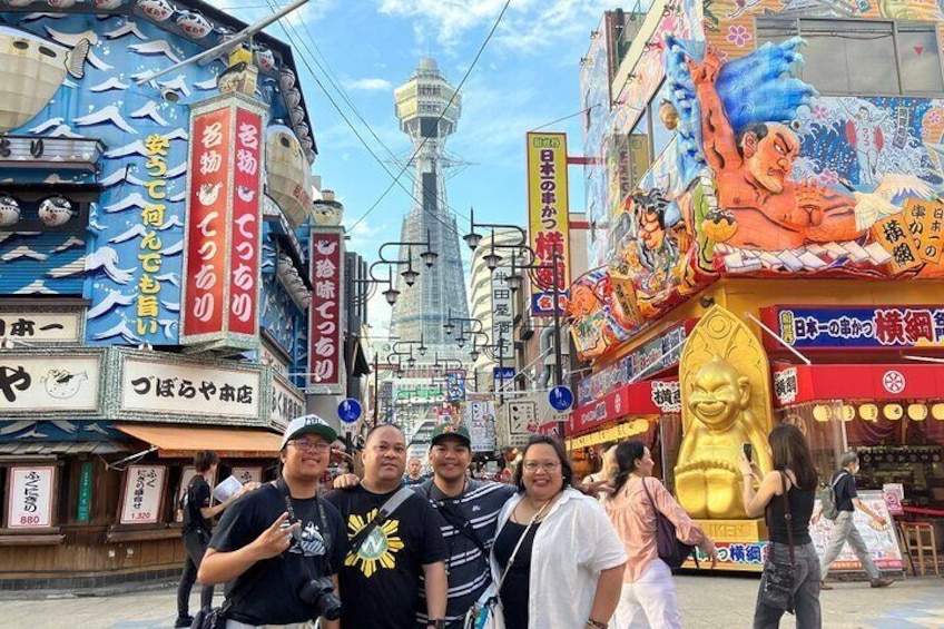 8 Hour Private Guided Tour from Kobe to Osaka