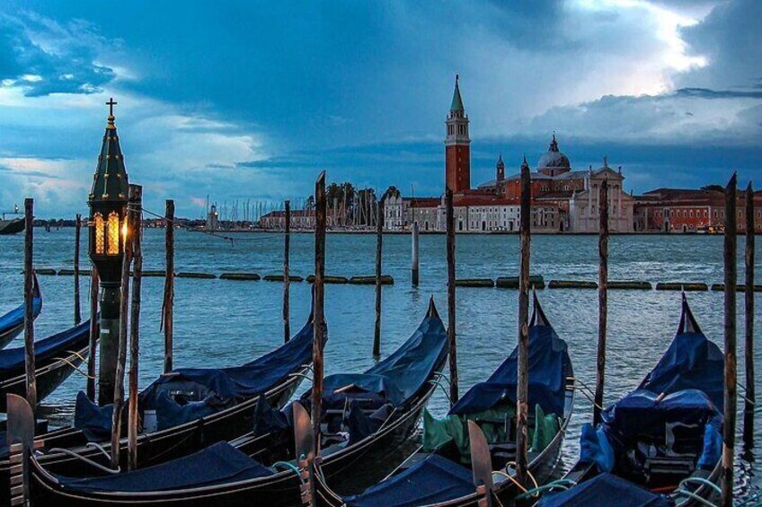 Private Italy Tour to Venice from Vienna 2 days