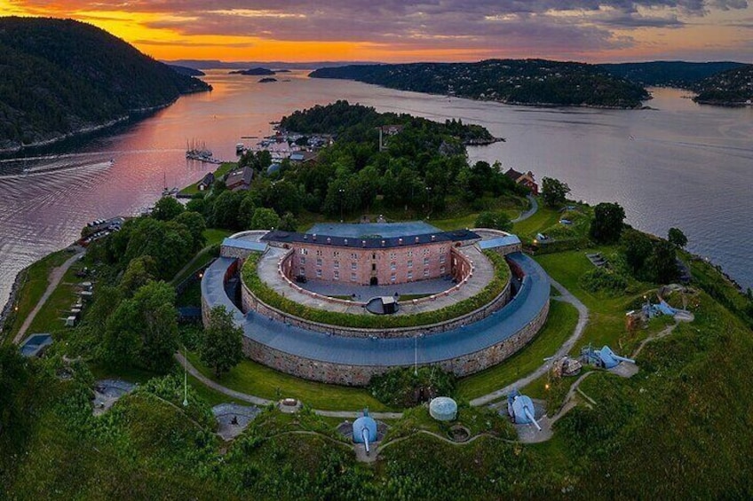 Oscarsborg fortress that has long history and was vital during the second world war. We could visit the fortress but it is 40 min boat ride and requires fairly good weather. We could go if you want