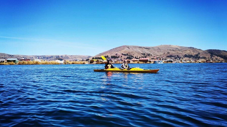 2-day Uros Kayak Tour with Homestay at Amantani Island