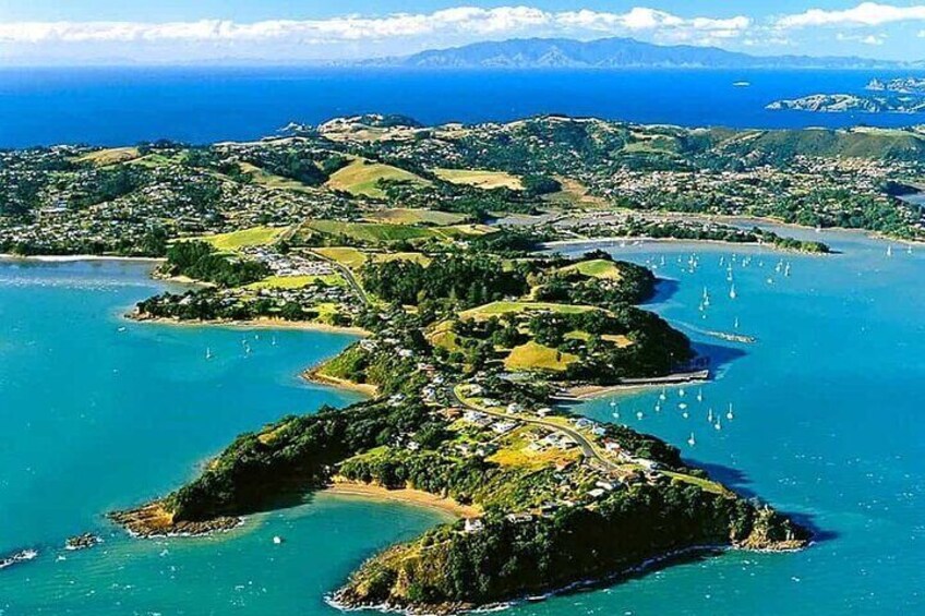 2-Day Waiheke Island Sea Kayak Tour