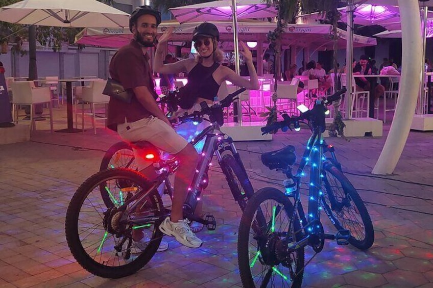 Twilight Neon Glow E-Bike Bliss Tour in Oranjestad and Coastal