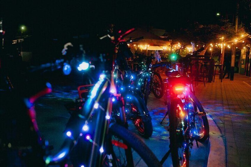 Twilight Neon Glow E-Bike Bliss Tour in Oranjestad and Coastal