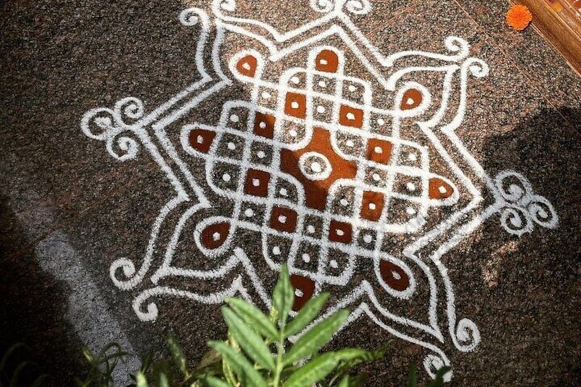 1-Hour Traditional Kolam Art class using Colored Flour with Guide