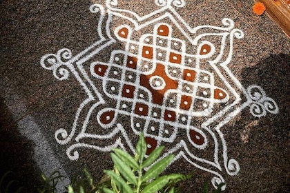 1-Hour Traditional Kolam Art class using Colored Flour with Guide