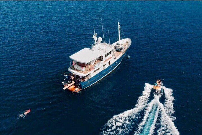 Private Boat and Fishing Tours in Greek Islands 