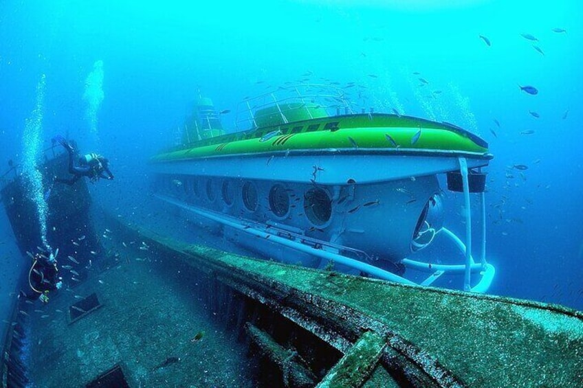 1-Hour Underwater Tour in Marina Amarilla Golf