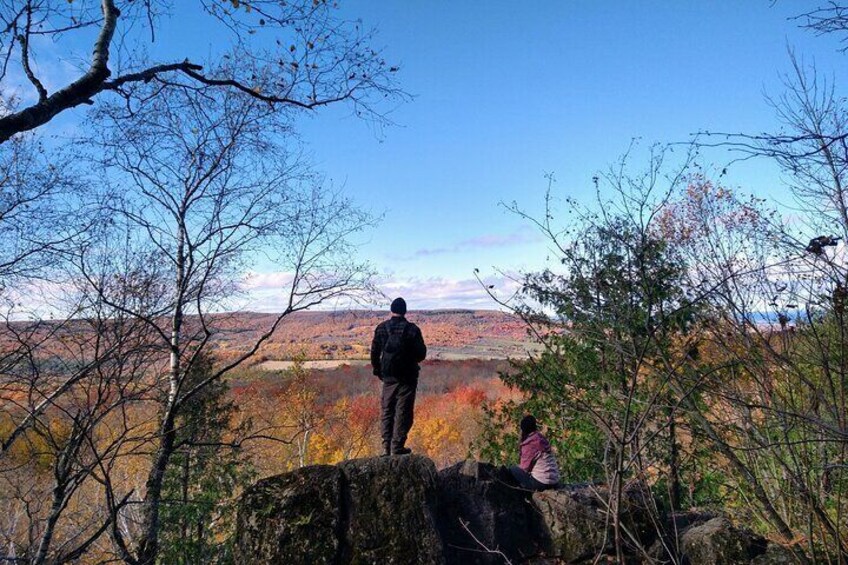 Private Singhampton Caves Hike, Collingwood/Blue Mtn/Creemore