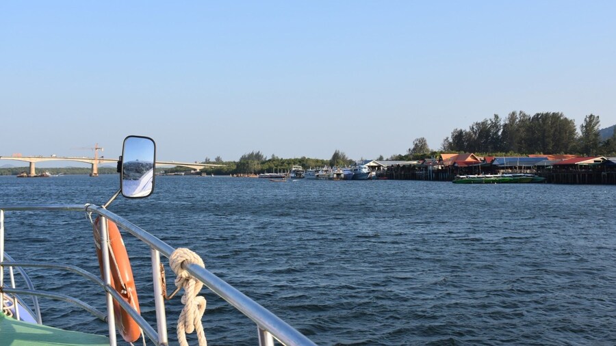 Travel from Koh Mook to Phuket by Satun Pakbara Speed Boat