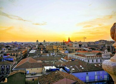 Catania: Abendliche Stadtgeheimnisse und Aperitif-Tour