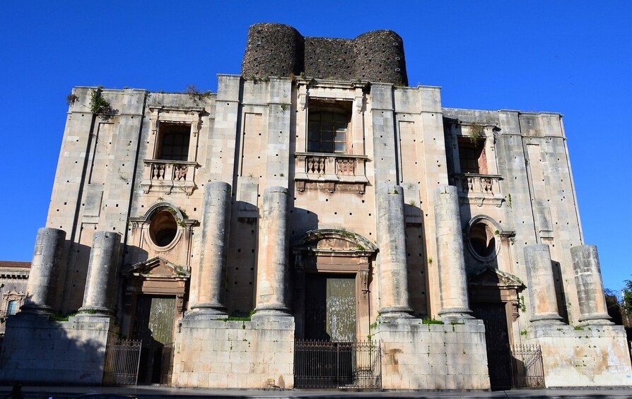 Picture 8 for Activity Catania: Evening City Secrets and Aperitif Tour