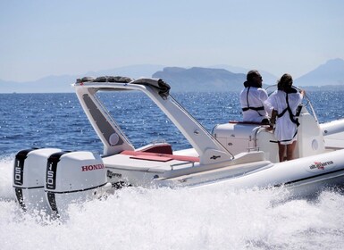 Desde Cannigione: tour de lujo en bote por el archipiélago de La Maddalena