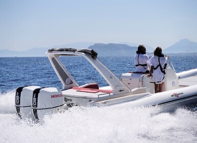 Desde Cannigione: tour de lujo en bote por el archipiélago de La Maddalena