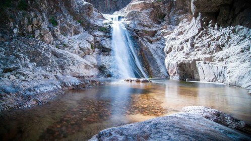 Arzana : Randonnée au Mont Gennargentu, Gorges de Piricanis et chutes d'eau