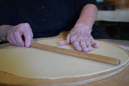 Orgosolo: taller de pan y visita al Museo del Pan