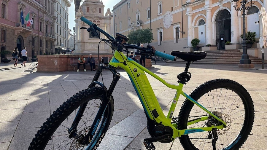 Sardinia: Rent an E-bike in Oristano