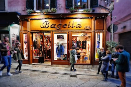 Sassari : Visite d'un magasin historique de vêtements sardes