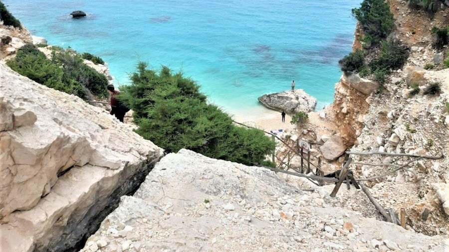 Baunei: Cala Goloritzè Trekking Tour with A Guide