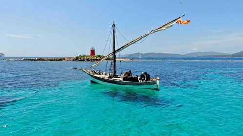 Desde Alghero: excursión en velero de 4 horas