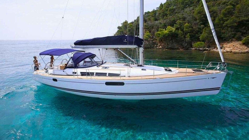 From Santa Teresa: La Maddalena Archipelago Sailboat Tour