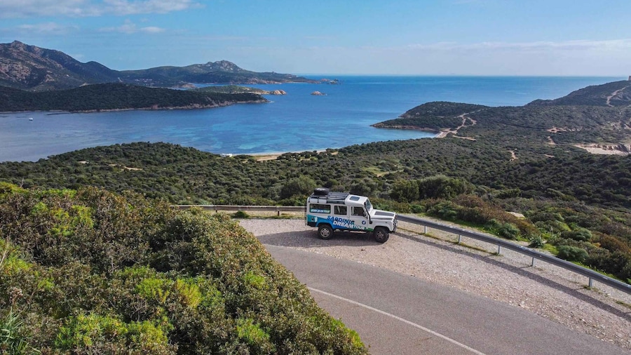 From Cagliari: 4x4 Beaches & Mountains Tour of Chia