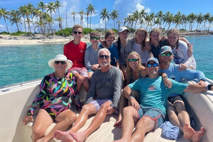 Private 30-Foot Adventure to Rose Island: Snorkel, Swim and Sip