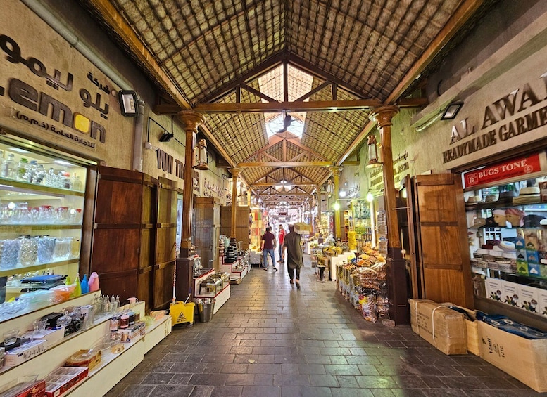 Picture 6 for Activity Dubai: Top 15 Must-See Dubai Sightseeing Tour in a SUV