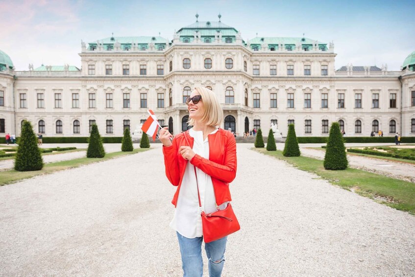 Vienna: Skip-the-line Upper Belvedere Tickets & Guided Tour