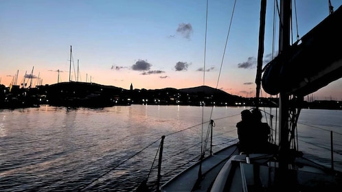 Alghero: sunset sailing tour from Fertilia