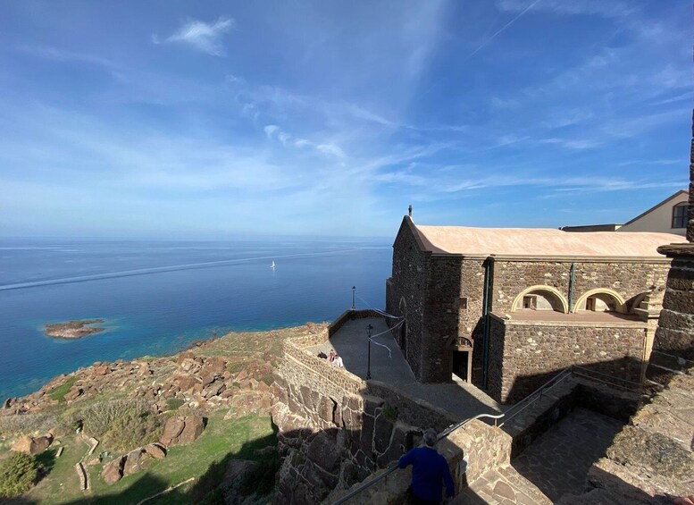 Picture 5 for Activity Castelsardo: Medieval Village Walking Tour with Aperitif