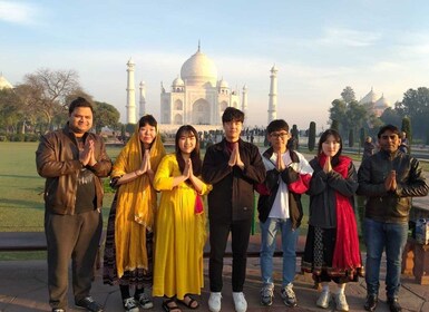 Von Delhi aus: Sonnenaufgang am Taj Mahal und Rundgang durch Alt-Delhi