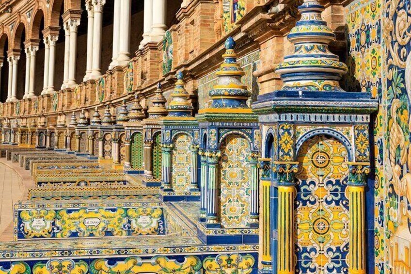 Private Monumental Walking Tour in Seville