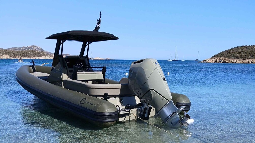 From Chia: 4-hour dinghy tour