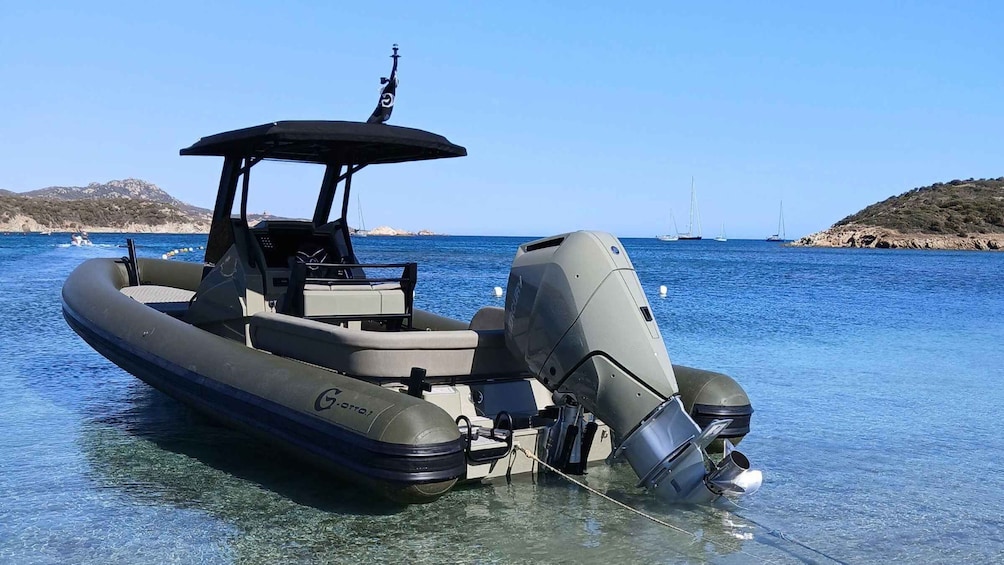 From Chia: 4-hour dinghy tour