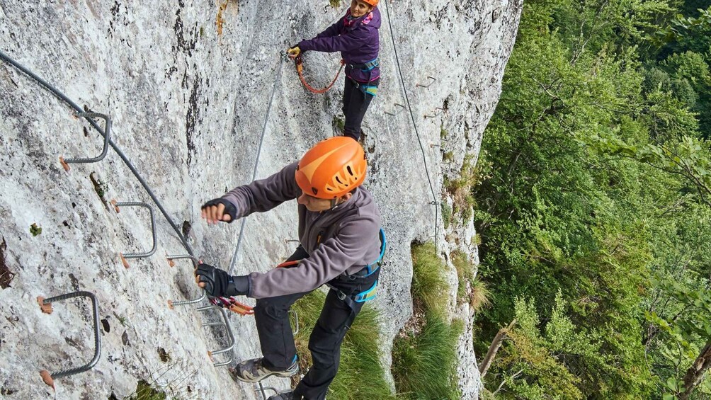 Picture 4 for Activity Monteleone Rocca Doria: Via Ferrata della Regina