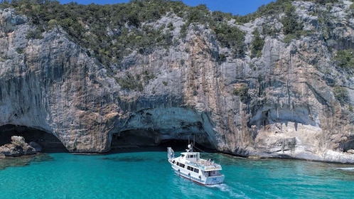 From Cala Gonone: Orosei Gulf Cruise with Stops