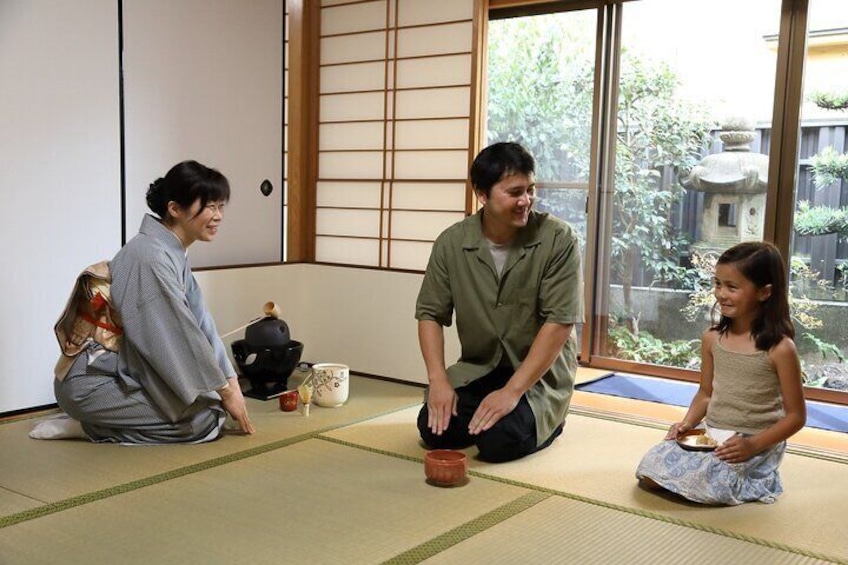 Kyoto Small Group Tea Ceremony at Local House