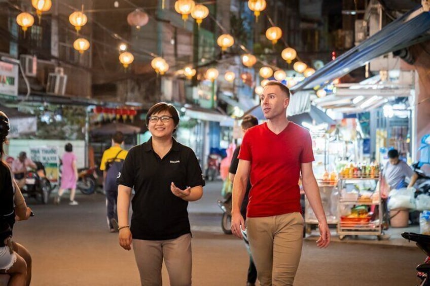 Saigon Evening Street Food Tour with a Real Foodie