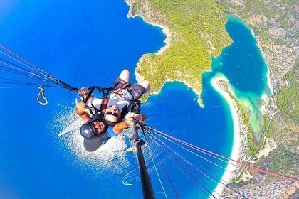 From Antalya: Tandem Paragliding in Fethiye Blue Lagoon
