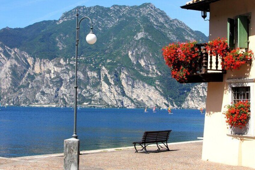 Private Tour to Lago Di Garda and Sirmione
