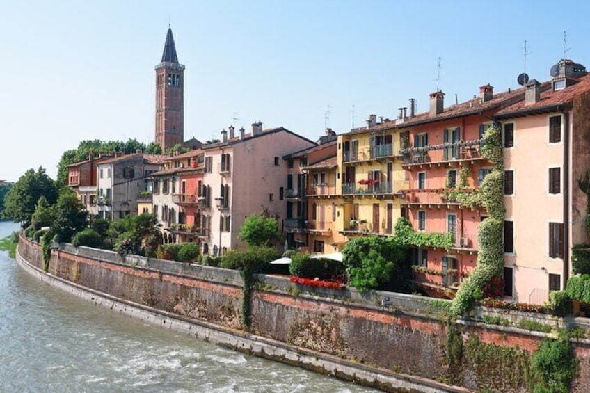 Full Day Private Tour of Verona and Lake Garda