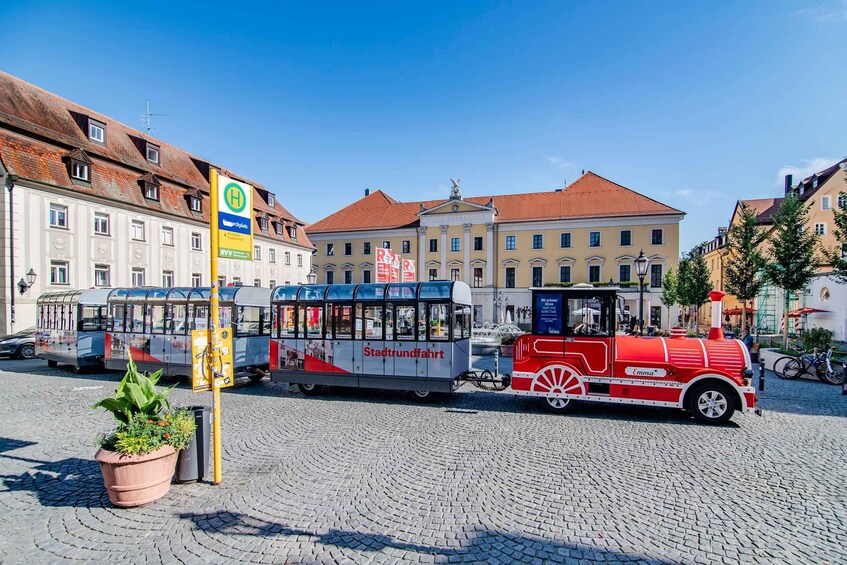 Picture 1 for Activity Regensburg: City Tour with the Bimmelbahn Train