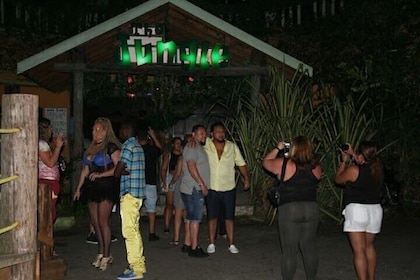 Jungle Nightclub oplevelse med valgfri middag i Negril