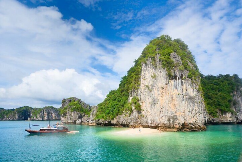Lan Ha Bay day tour from Cat Ba Town - Serenity Premium Cruise
