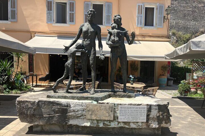 1 hour Tour in Corfu Town with Dark Stories