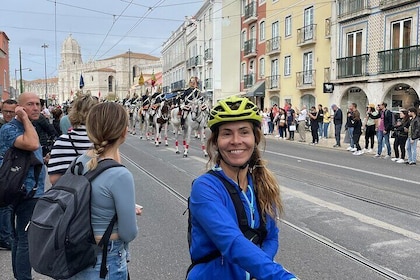 Electric Bike Tours in Lisbon with Tour Guide