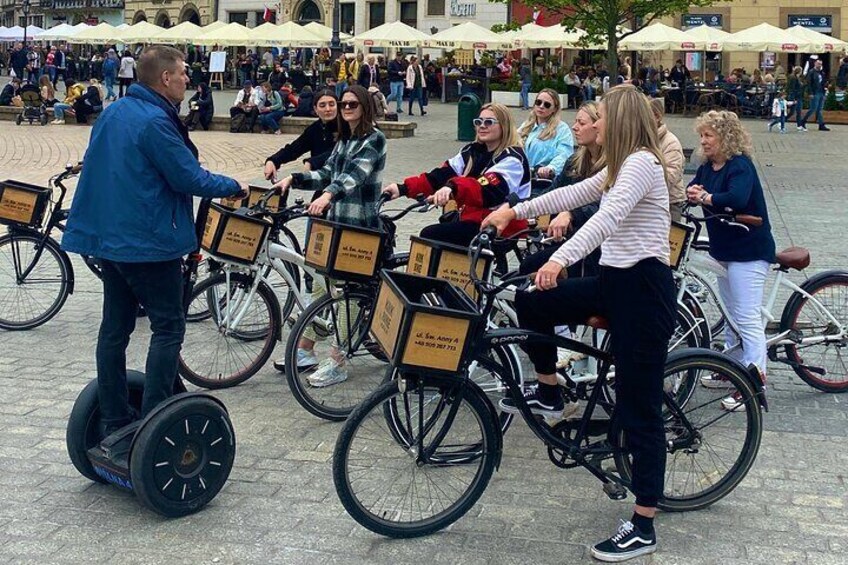 2 Hours Guided Bike Tour in Krakow