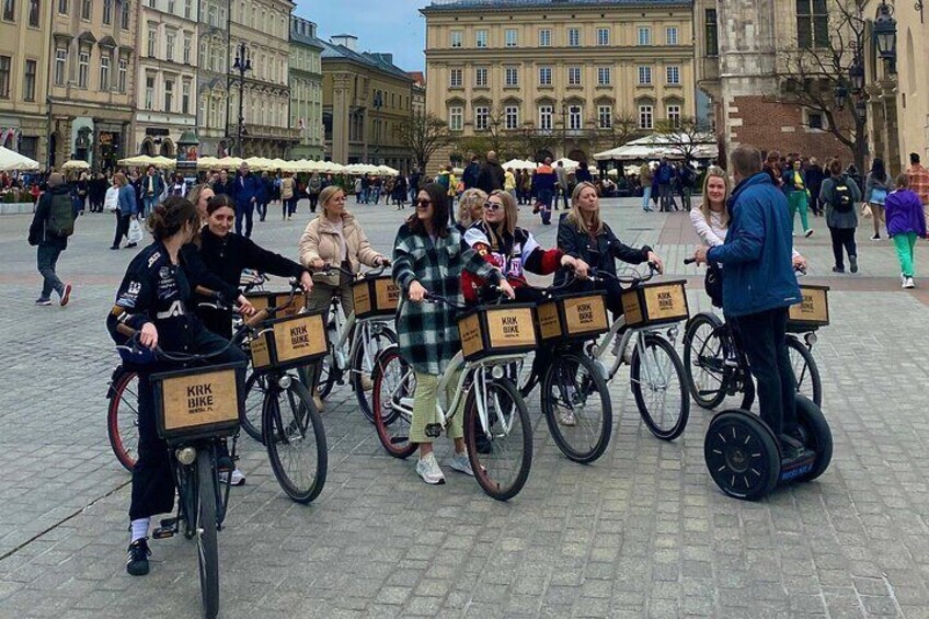 2 Hours Guided Bike Tour in Krakow