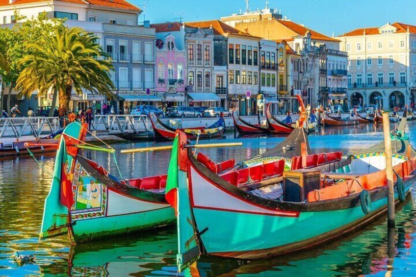 Private Transfer - Lisbon->Porto+Obidos/Aveiro/Fatima/Nazare