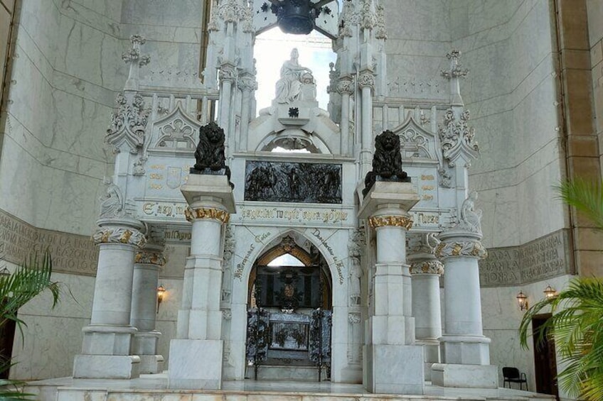 Remains of Christopher Columbus